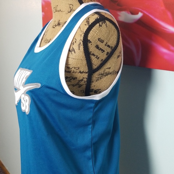 Tank - Picture 2 of 3